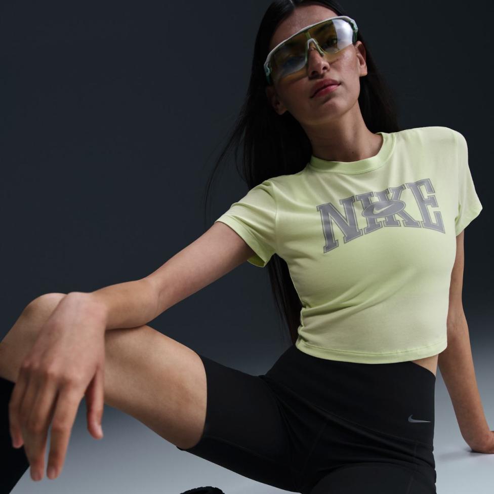 Женская футболка NIKE W NSW SLIM CROP TEE STREET HQ1709-360_image_8