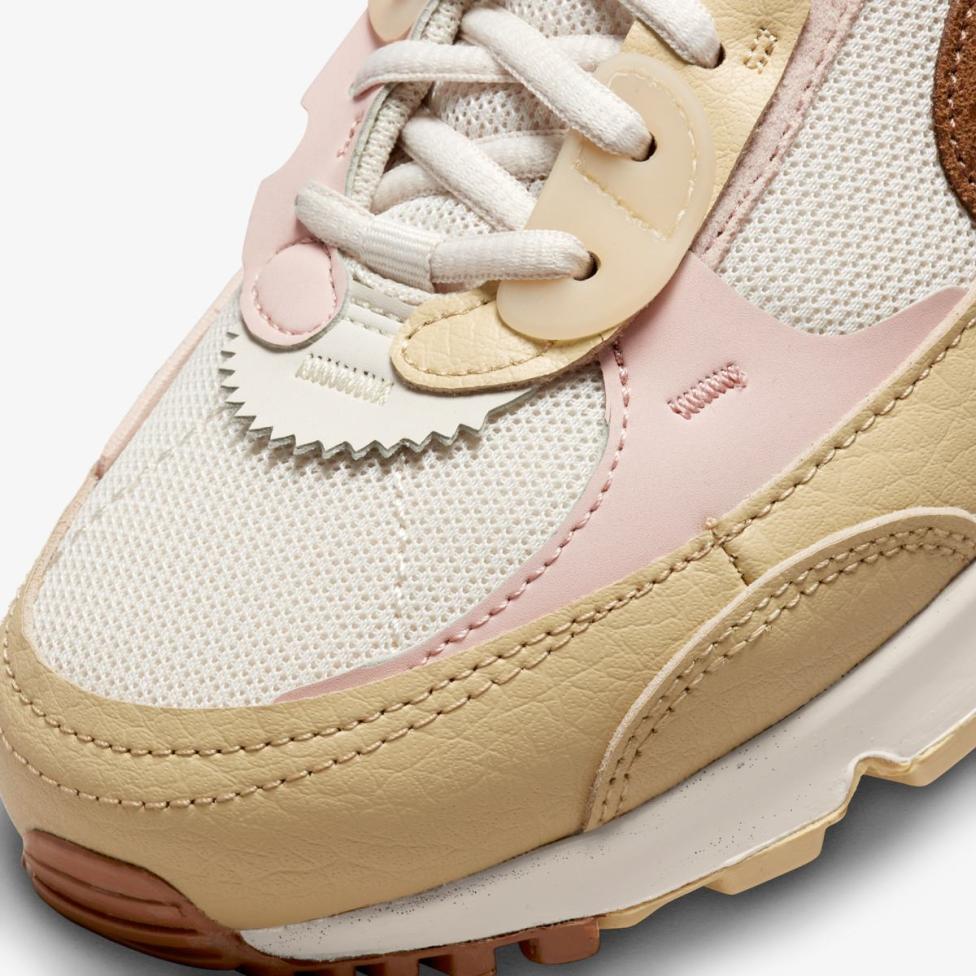 Женские кроссовки NIKE WMNS AIR MAX 90 FUTURA DZ4704-100_image_7