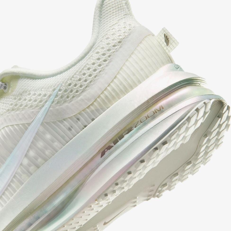 Женские кроссовки NIKE W PEGASUS PREMIUM ESS IO9918-100_image_8