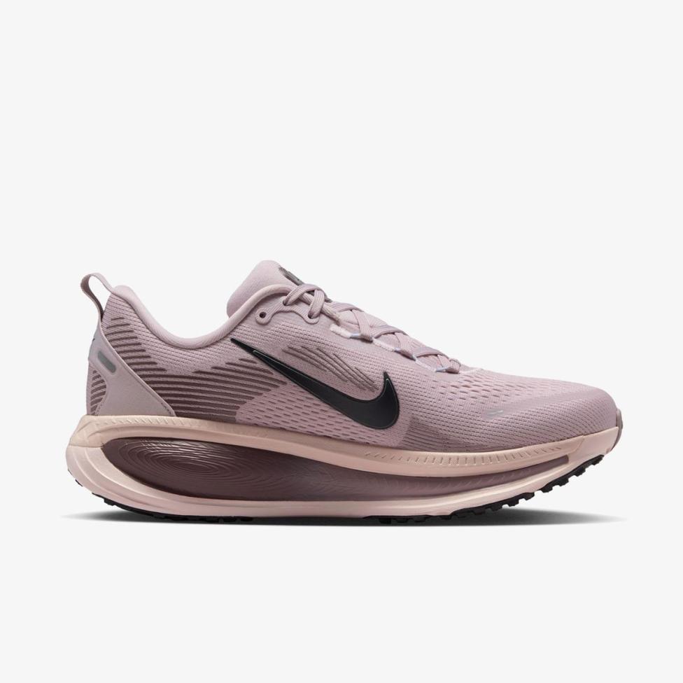 Женские кроссовки NIKE W VOMERO 18 HM6804-607_image_3