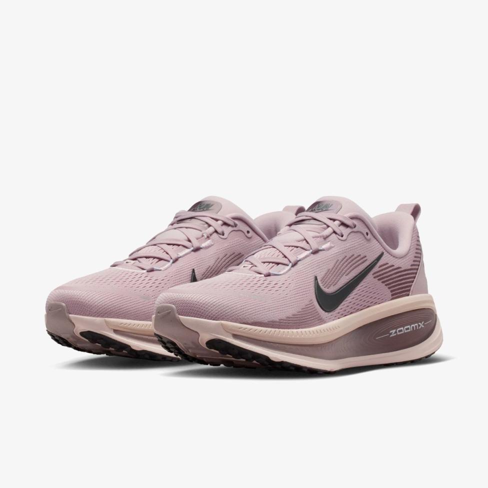 Женские кроссовки NIKE W VOMERO 18 HM6804-607_image_5