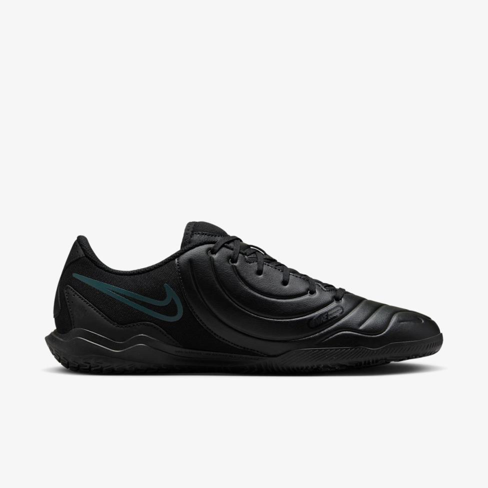 Мужские бутсы NIKE LEGEND 10 CLUB IC DV4343-002_image_3
