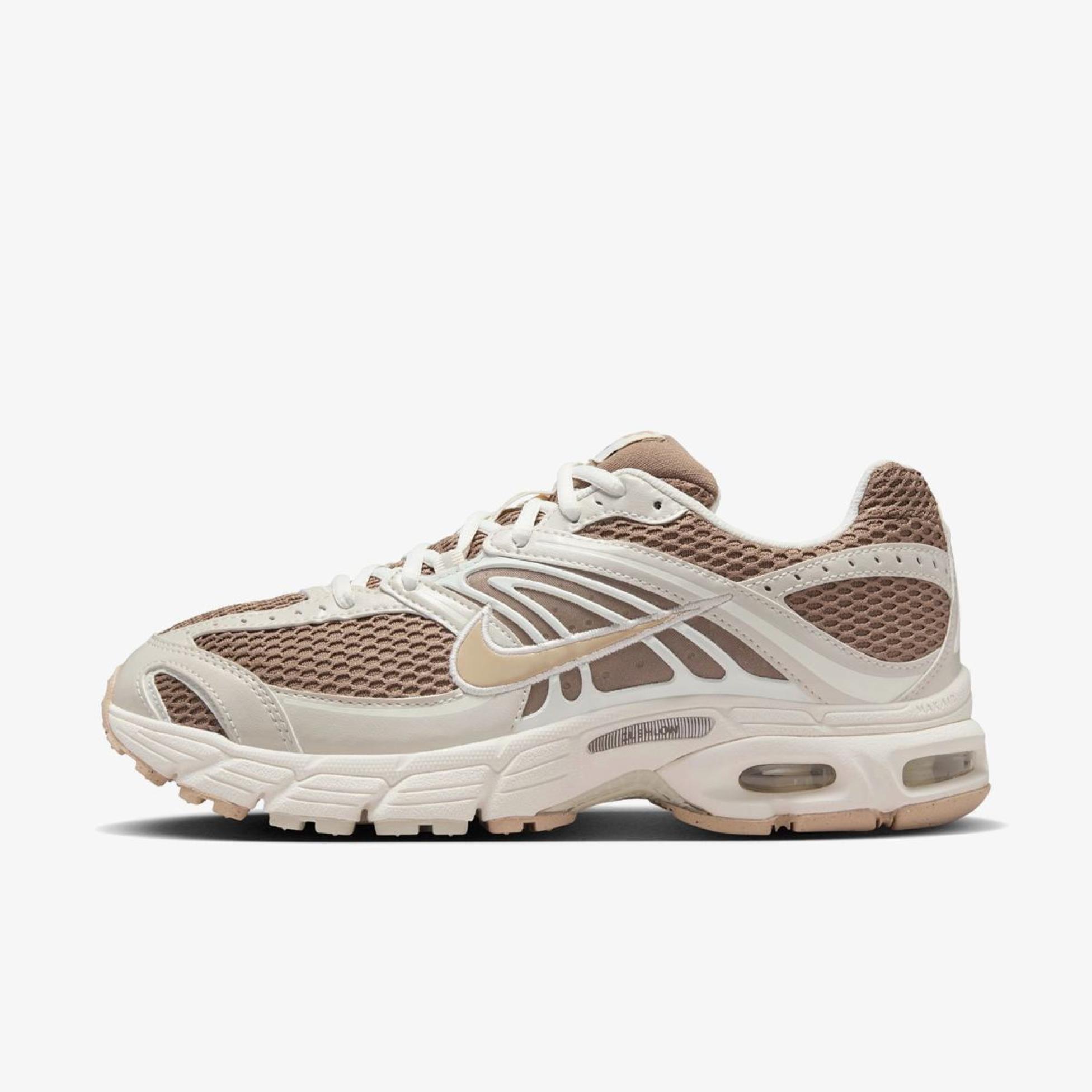 Женские кроссовки NIKE AIR MAX MOTO 2K IQ0278-214_image_14