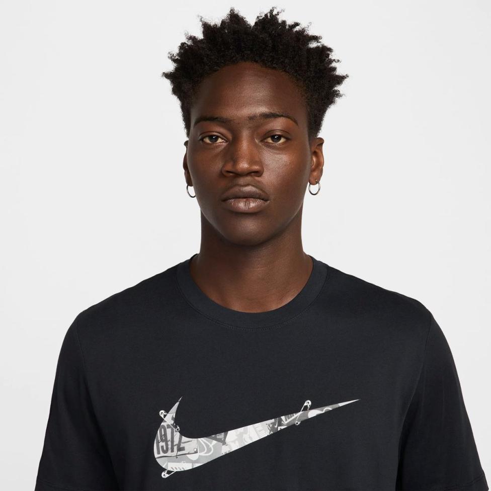 Мужская футболка NIKE DRI-FIT RUNNING ENERGY HJ3658-010_image_3