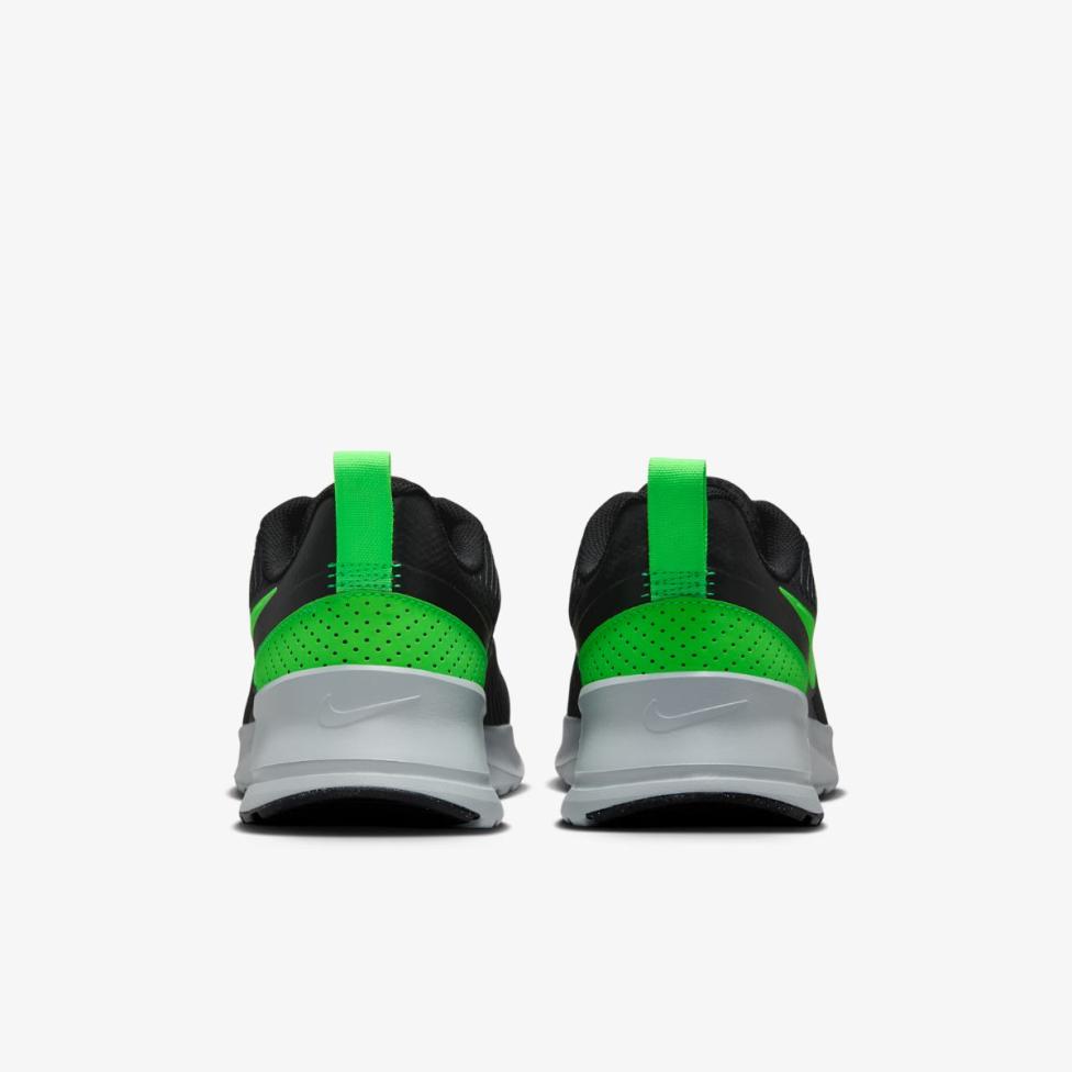 Чоловічі кросівки NIKE AIR MAX NUAXIS HV5754-010_image_6