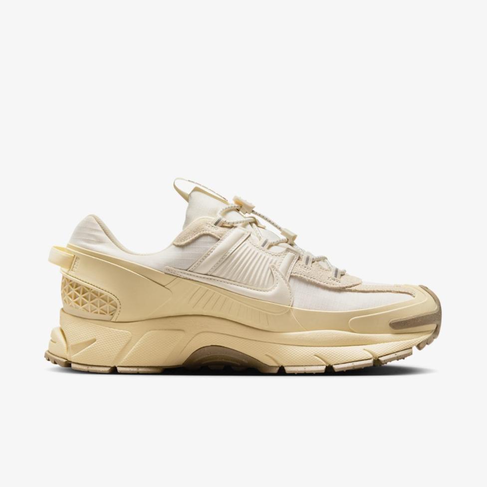 Мужские кроссовки NIKE ZOOM VOMERO ROAM FV2295-101_image_3