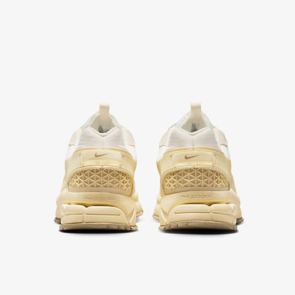Мужские кроссовки NIKE ZOOM VOMERO ROAM FV2295-101_image_6