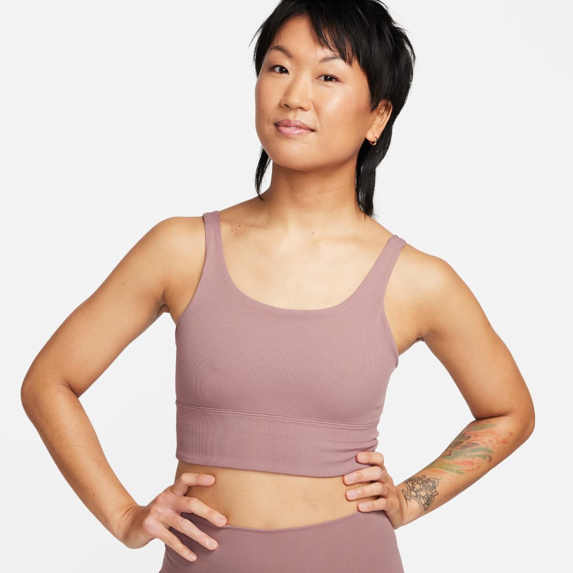 Женский топ NIKE W ALATE SOLO RIB BRA FQ0410-208