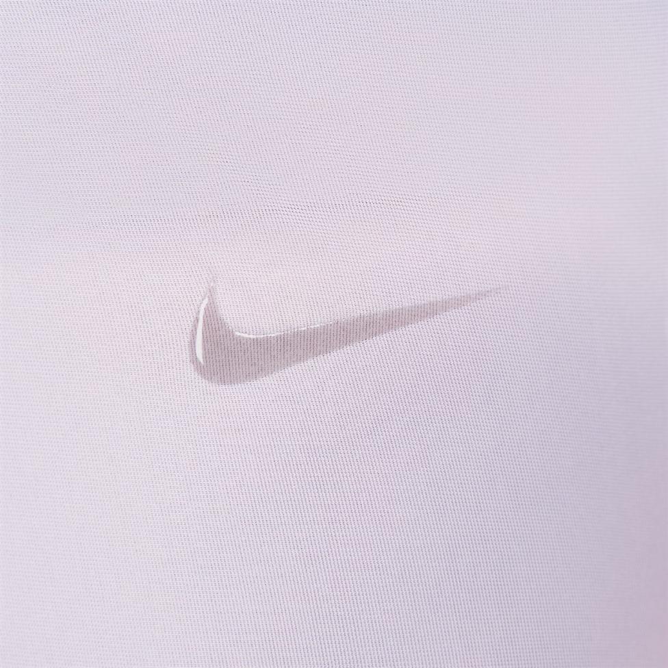 Женская майка NIKE W FM Dri-FIT TANK SHEER FN3069-512_image_4