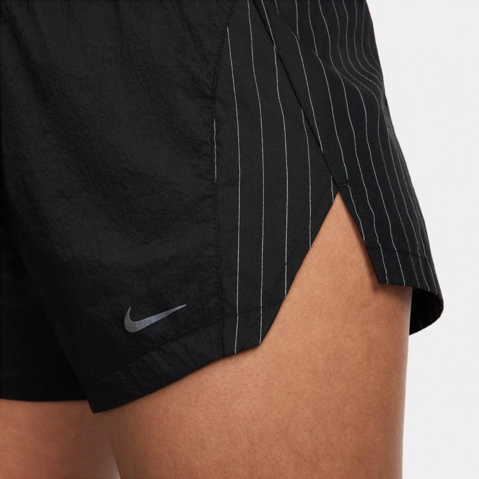 Жіночі шорти NIKE W RD RFLCTV MR 3IN BR SHRT FN2715-010_image_5
