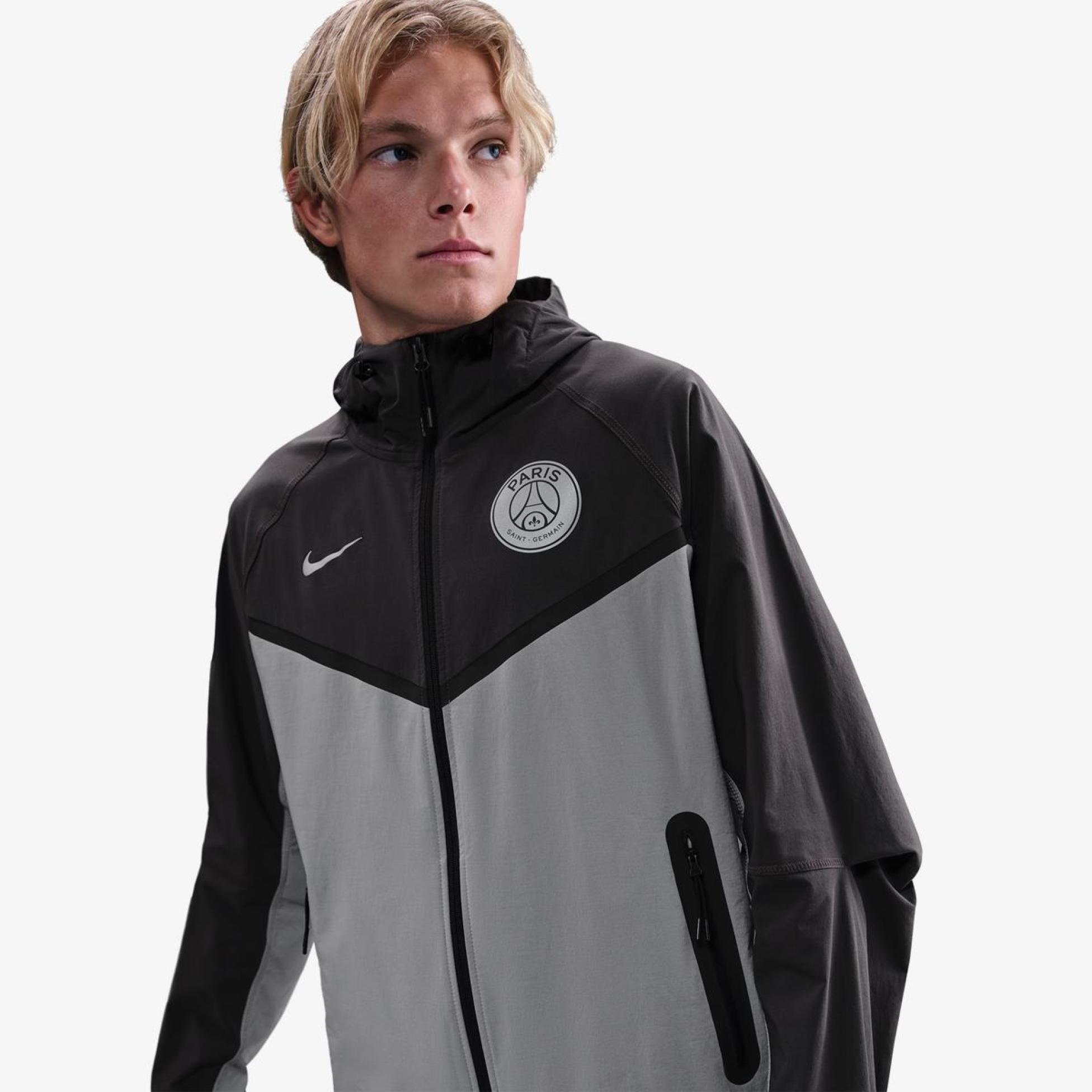 Чоловіча вітрівка NIKE PSG M NK TCH WVN WR FZ JKT TA HQ4981-060