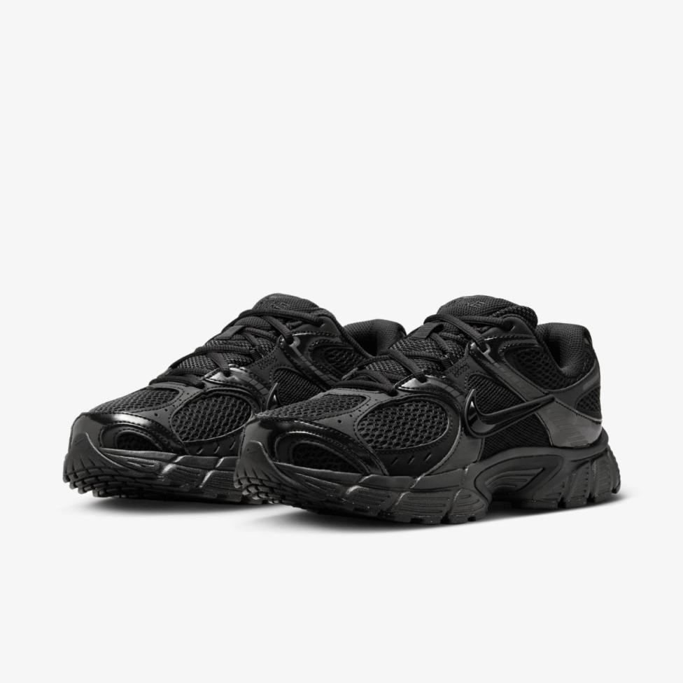Жіночі кросівки NIKE W V5 RNR HQ7901-001_image_5