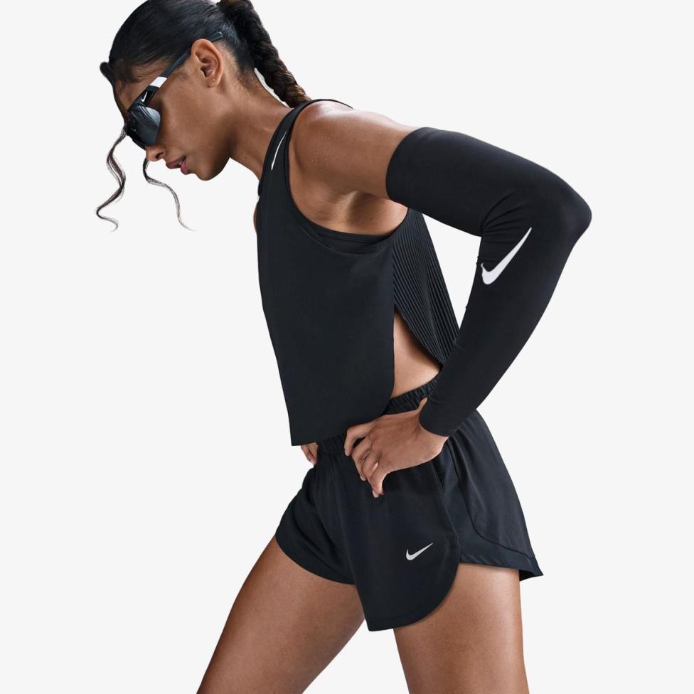 Женские шорты NIKE W NK DF RUN NVLT 2 BR SHRT HJ2234-010_image_3