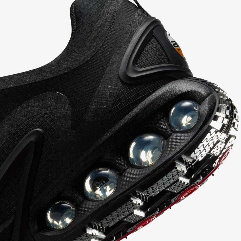 Мужские кроссовки NIKE AIR MAX DN ROAM BLACK / METALLIC SILVER HQ8605-001_image_8