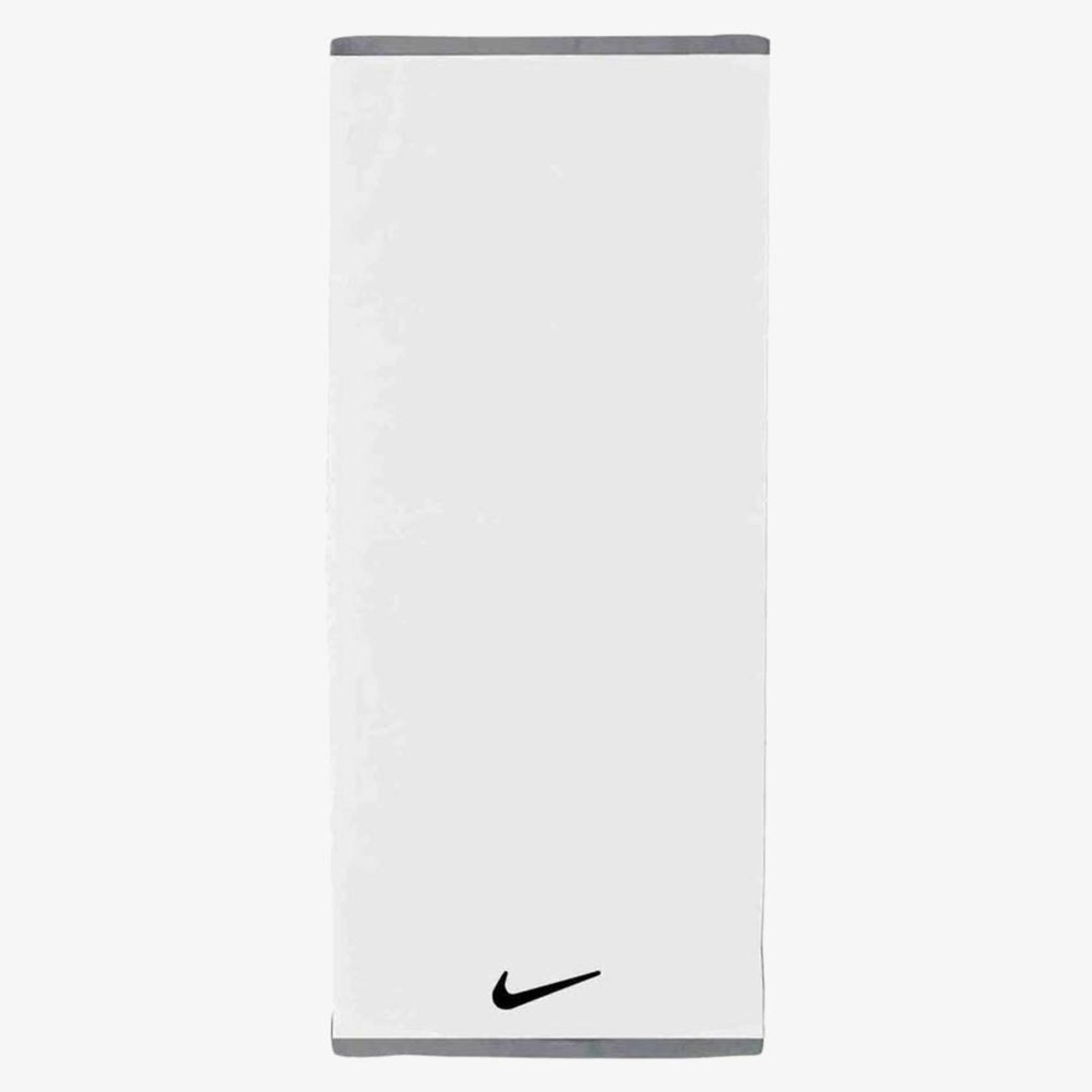 Полотенце NIKE FUNDAMENTAL TOWEL MEDIUM NP WHITE/BLACK M N.101.2438.101.MD