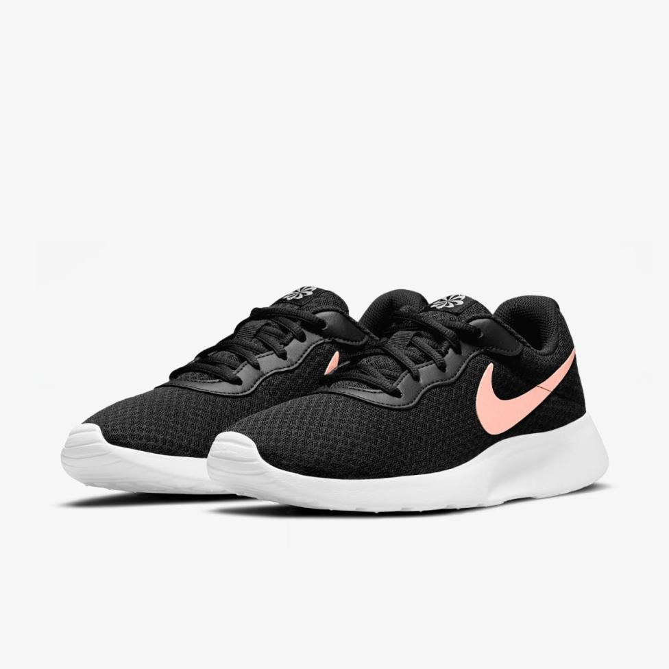 Женские кроссовки NIKE WMNS TANJUN DJ6257-001_image_5