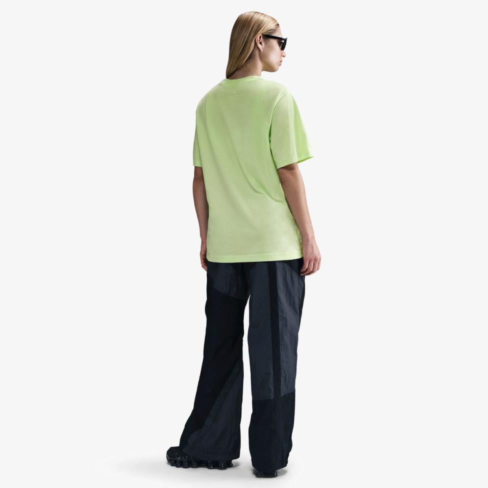Женская футболка NIKE W NSW TEE ESSNTL LBR FD4149-360_image_3