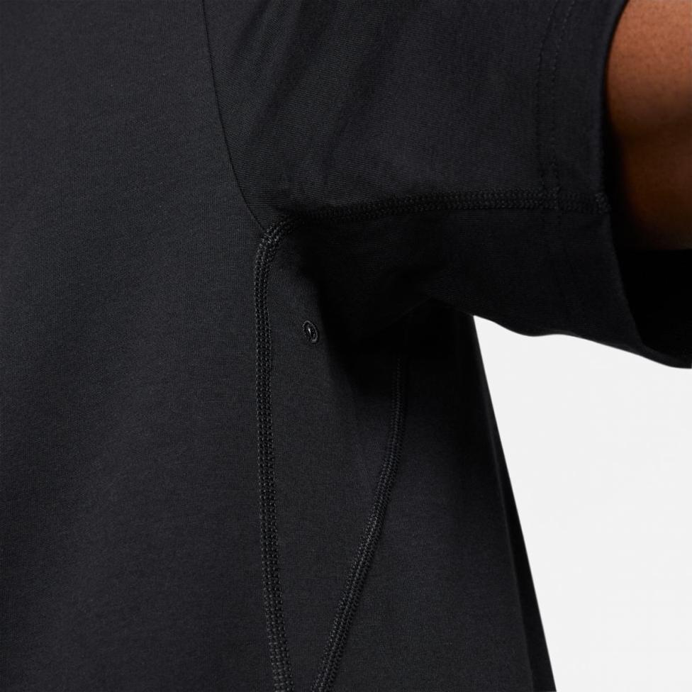 Чоловіча футболка NIKE M Dri-FIT PRIMARY STMT SS DV9831-010_image_6