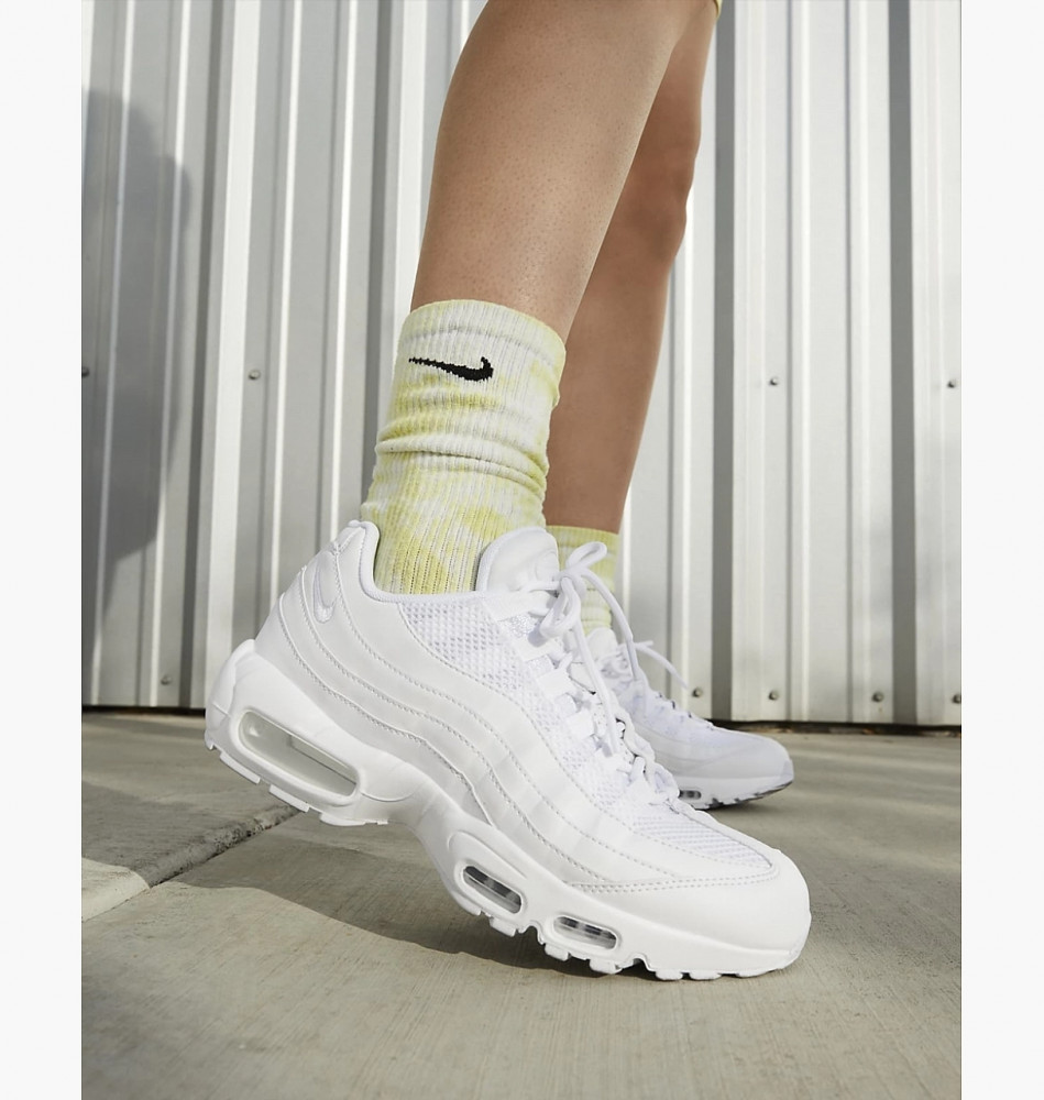 Кроссовки Nike Air Max 95 Black DH8015-100_image_8