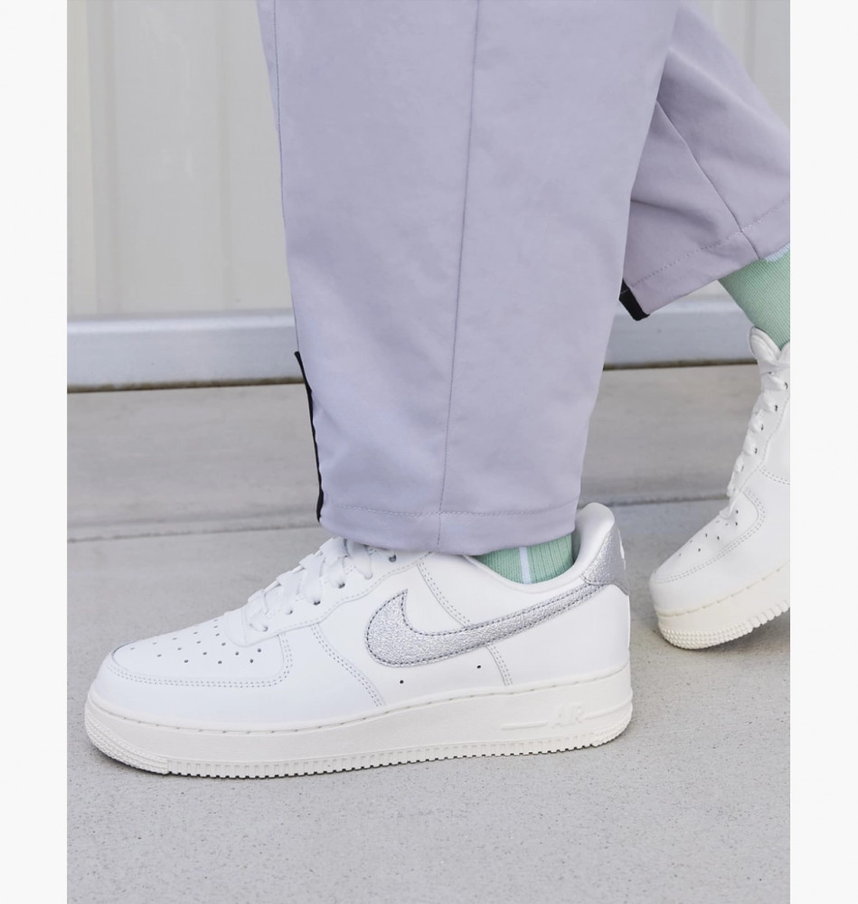 Кросівки Nike Air Force 1 07 White Dq7569-100_image_9