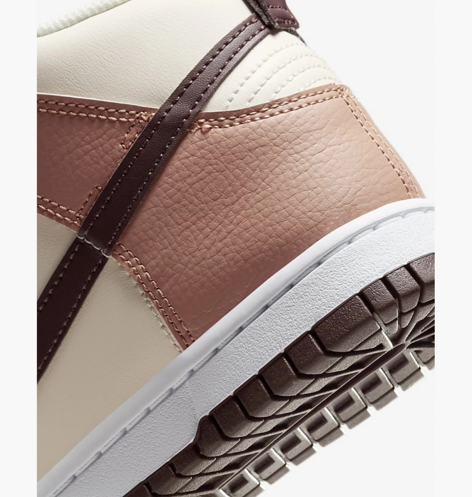 Кроссовки Nike Dunk High FQ2755-200_image_3